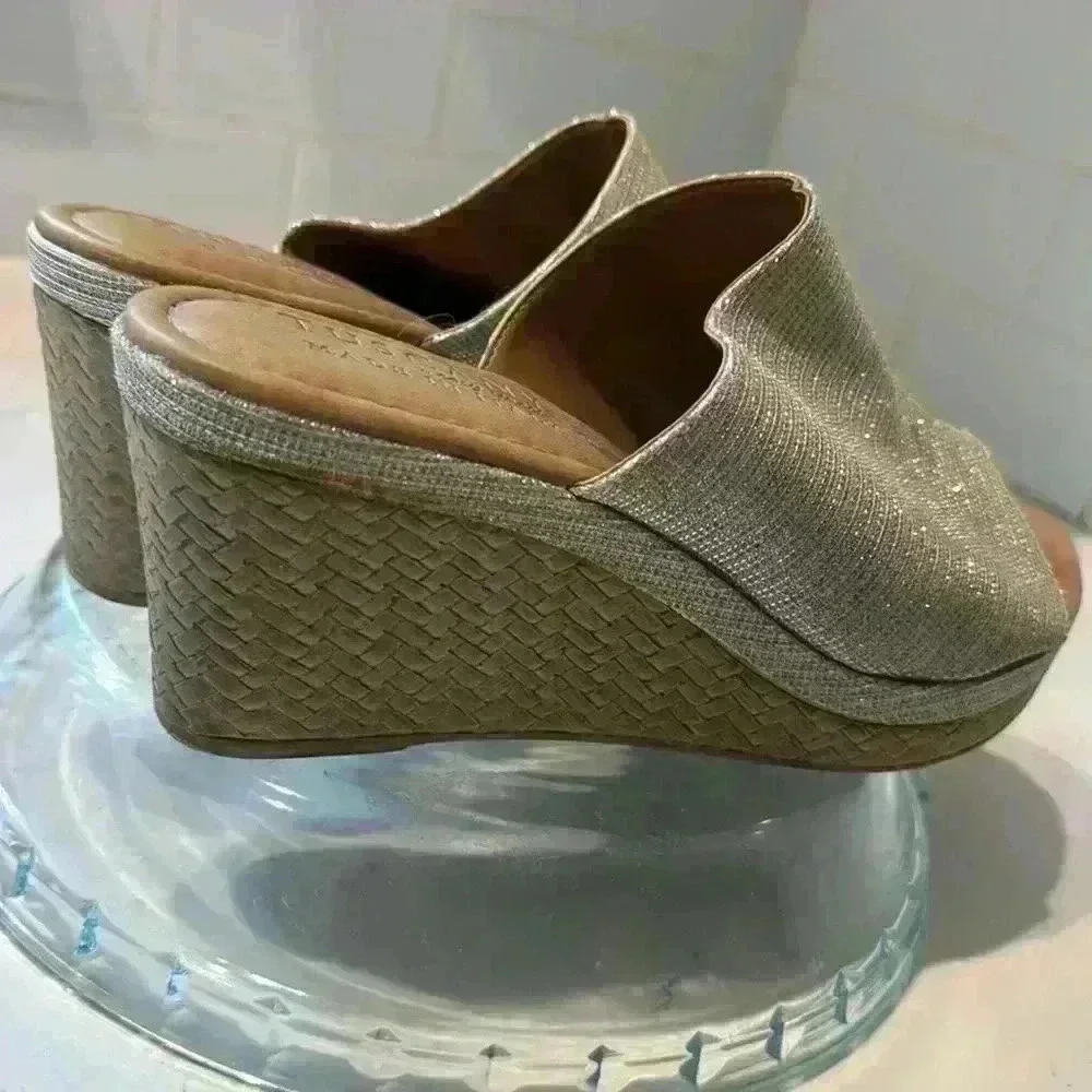Tuscany Easy Streets Slip on Mule Style Wedge Sandals size 9W pre-owned